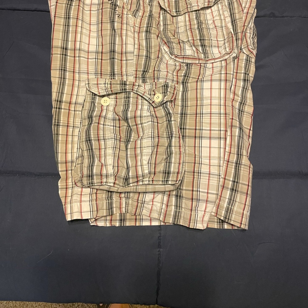 Ecko men’s cargo shorts size 36